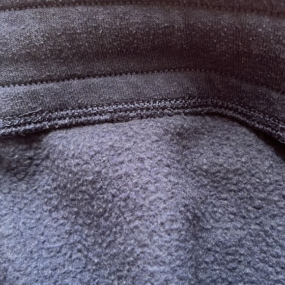 This is a PINK pair of blue sweatpants they ARE used - Picture 4 of 4